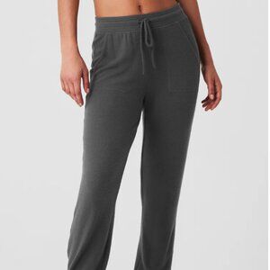 Alo Yoga Soho Sweatpant Oxblood Small